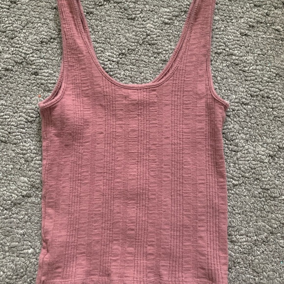 aeo tank crop top - Picture 2 of 3